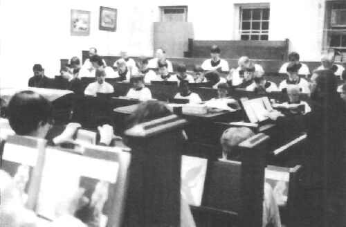 stpchoir7-sm.jpg (26878 bytes)